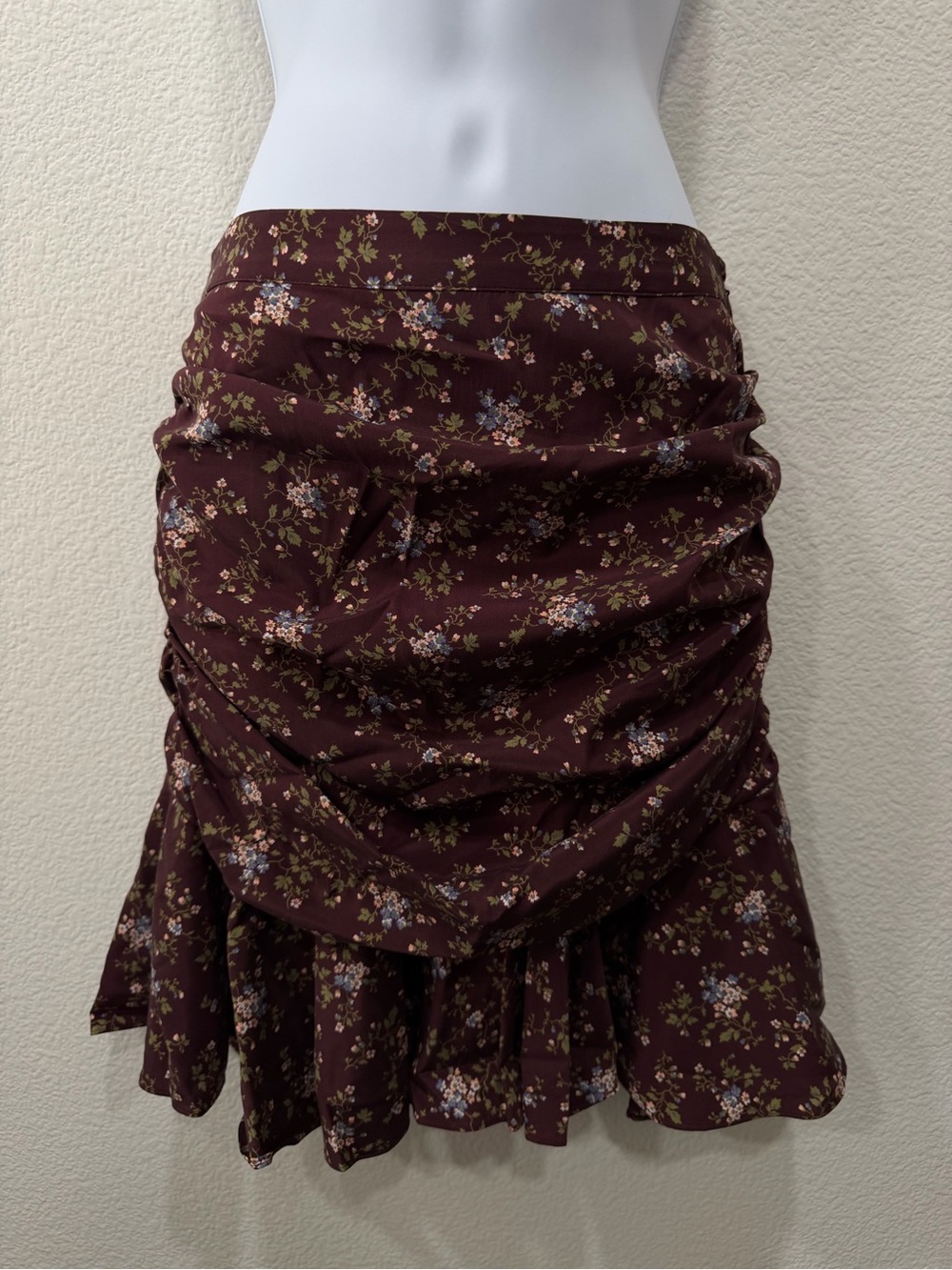 VERONICA BEARD Burgundy Floral Ruffled A-Line Skirt-SIZE 4